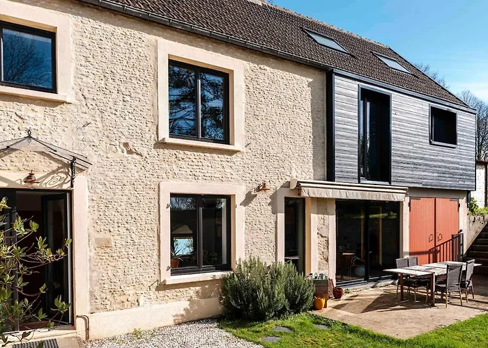 à 15 Minutes De Caen Et Des Plages